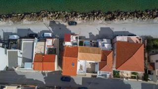 Omorphi Seaside Villa - 4