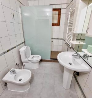 Eden Guesthouse Peja - 6