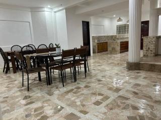 G Apartment - King Room - 2