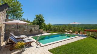 Beautiful Villa Cartolina with pool in Buje - 5