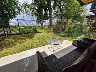 Puerto Varas frente al Lago Llanquihue "Aedes Salus" - 4