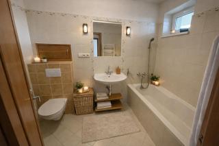 3-Bedroom with City Views and Free Parking - 2