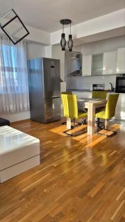 MaxiLux Apartment - 5