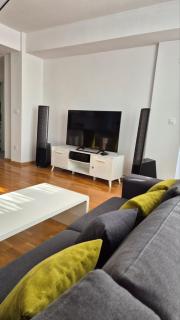 MaxiLux Apartment - 3