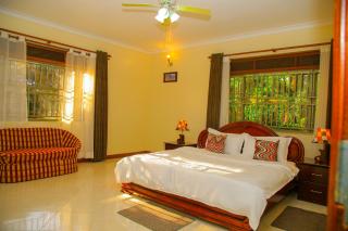 CALM SUITES KAMPALA - 9