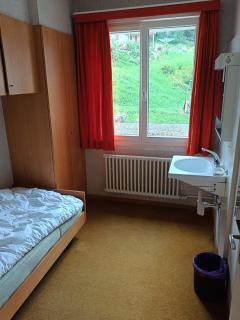 Adrenalin Backpackers Hotel - Braunwald - 9