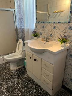 Betty Hospedaje-Full Equipada-Estacionamiento Incluido - 7