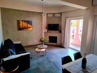 Andreas' Guest House - 9