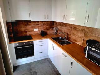 Andreas' Guest House - 4