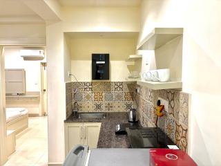 Vibrant 1BHK Modern Apartment near Baga Beach - 2