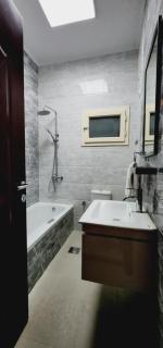 349R · Spacious 1BR Living Room Rooftop - 8