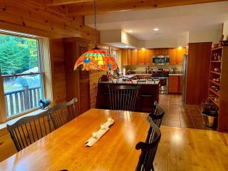 Tranquil Lakefront Getaway on Moosehead Lake - 8