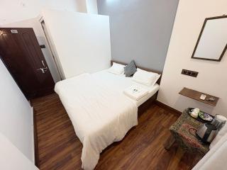 Ganga Guest House - 3