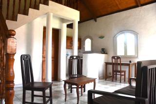 SNI-Village Ambohidratrimo au bord du Lac Andranotapahana - 1