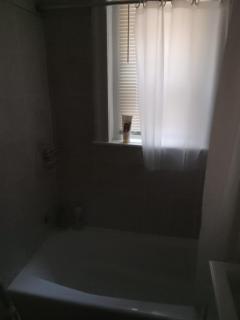 Shared Salem Apt for staying in a bed - 2