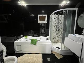 Modern Camama Getaway for Work or Family stays - 5