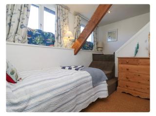 Relaxing historic Roncon's Villa, The Paddock - 6