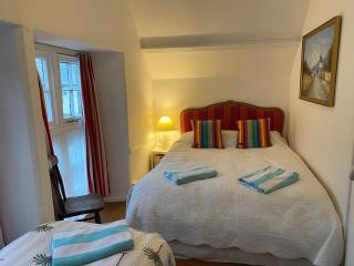 Relaxing historic Roncon's Villa, The Paddock - 5