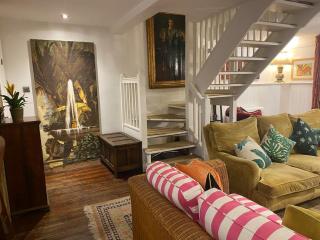 Relaxing historic Roncon's Villa, The Paddock - 3