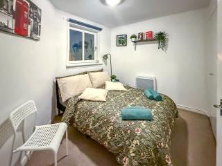 Wonderfull stays new property near Glasgow 2 bedrooms - 7