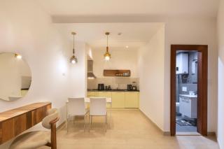 Torch Apartments - 4