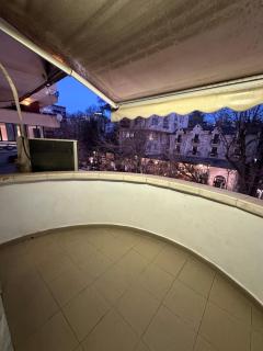 Tirana Blloku Vibes Hostel - 5