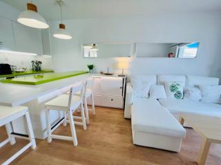 Font Nova II Bookapartments - 1