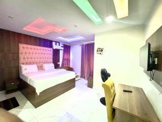 EmmaBlow Hotel and suit international - 5