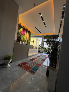 Fourpoints Airport Hotel - 6