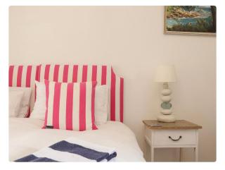 Beautiful Rose Cottage - 4