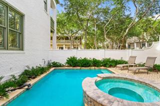 Sylvia's Cottage - Rosemary Beach - 8