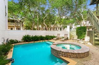 Sylvia's Cottage - Rosemary Beach - 7