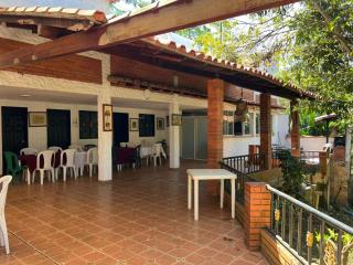 Hotel Campestre con Piscina en San Gil - 4