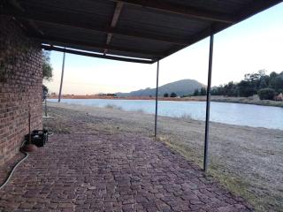 Rustic Farm Getaway Die Dam huis - 3