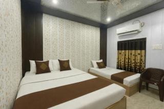 HOTEL SHIVAYY MAJESTIC - BHU Sundarpur Road 3km from KASHI VISHWANATH TEMPLE - 8