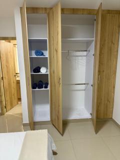 Luxury apartment with pool view and Jacuzzi - 3