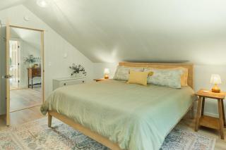 The Meadow at Cobbler Hill Farm - 8