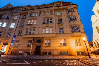 Charming Apartment in Haštalská - Praga - 8