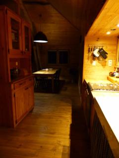 Eco-grange au milieu de notre ferme biologique O'Naturel - 3