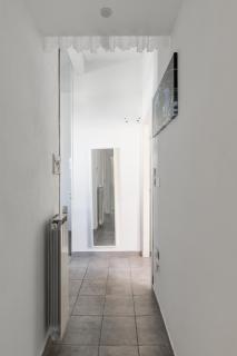 Urban Nest Flat Iron - 7