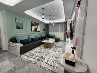 Hilton View Tower Luxurious Tangier Partial Sea View - 7