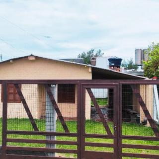 Casa para até 6 pessoas, próxima do mar - 0