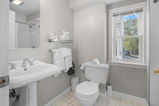 Duplex Rooftop at MIT Kendall Sq - 2 FREE Parking - 4