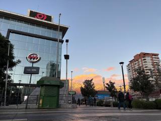 Bello estudio frente a Mall Plaza Egaña - 6