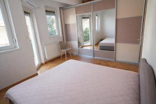 Spacious 2BR with Lake Access & Mountain View - 4