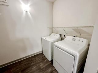 Sleepover Little Rock 1BD 1BA Apartments - 4