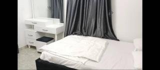 Gold Star Apartment - 4