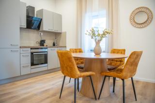 1 BR Bungalow - 1 Schlafzimmer - große Terrasse - Café - Sekt - an den Weinbergen - 0