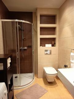 Apartament WENGE w centrum Ustronia - 1