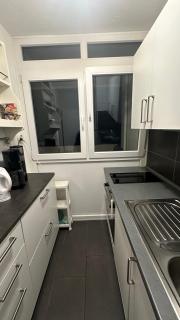 FeWo am Deich 3, zentral mit Flussblick, Balkon und Aufzug - 1